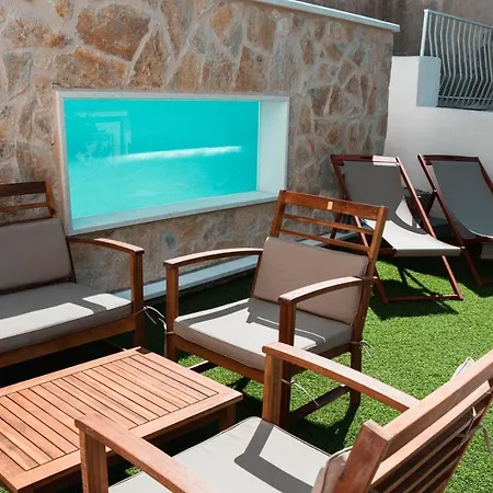Apartmán Villa Lea With Swimming Pool